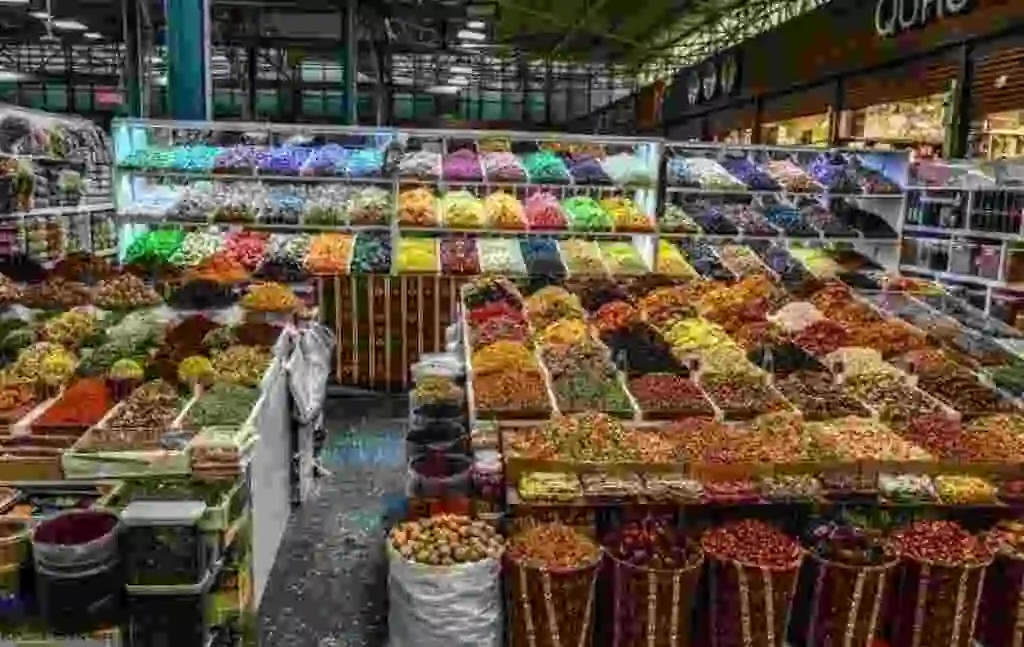 suhofrukty-i-orehi-na-yashyl-bazar