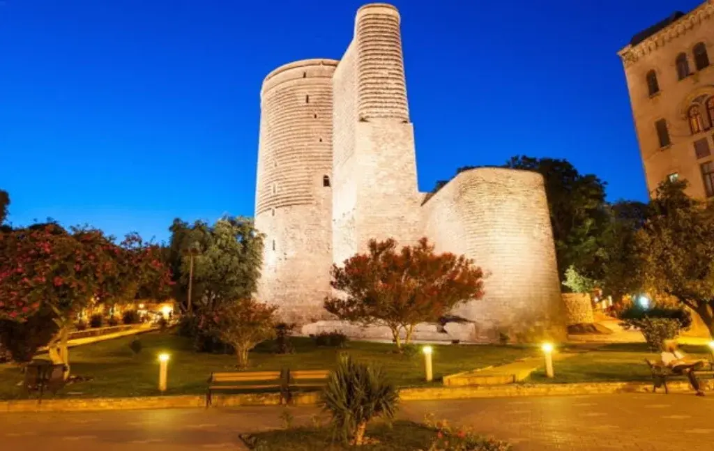 Девичья башня на закате