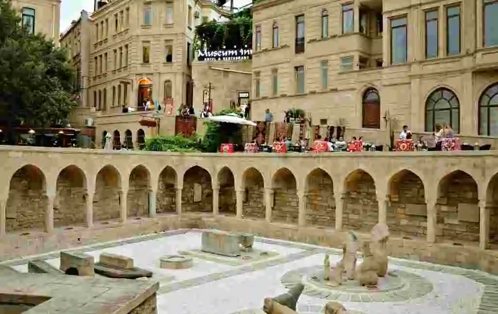 Религиозно-архитектурный комплекс Сиратаглы religiozno-arhitekturnyy-kompleks-siratagly